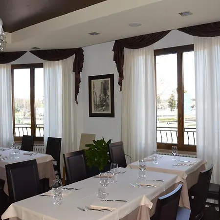 Affittacamere Da Tulio Guest house Peschiera del Garda