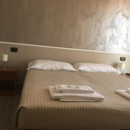Affittacamere Da Tulio * Peschiera del Garda